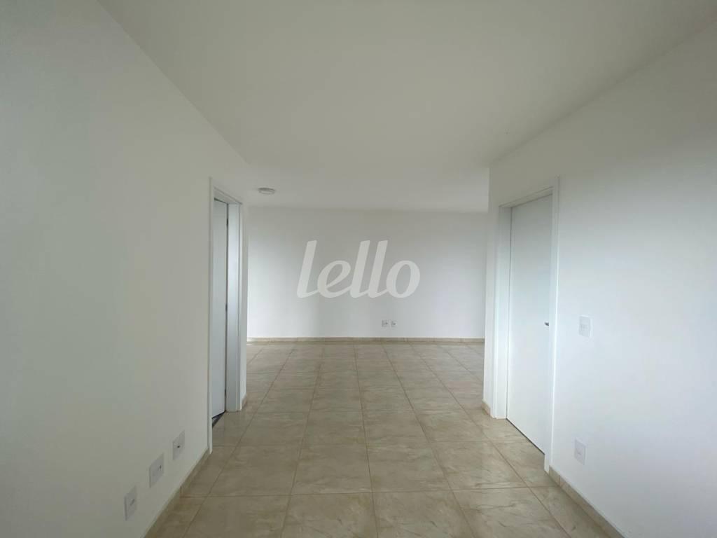 SALA de Apartamento para alugar, Padrão com 50 m², 1 quarto e 1 vaga em Vila Alto de Santo André - Santo André