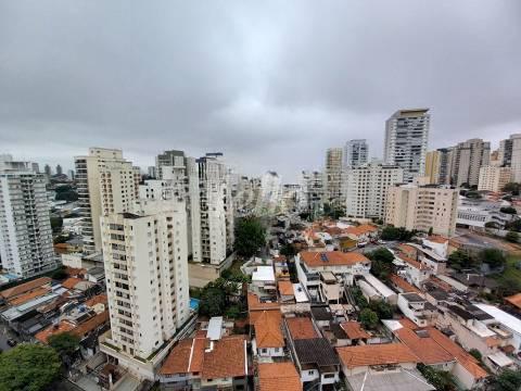 VISTA de Apartamento à venda, Padrão com 68 m², 2 quartos e 1 vaga em Chácara Inglesa - São Paulo