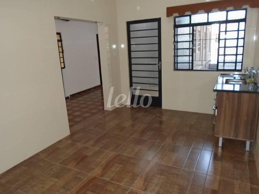 FOTO de Casa à venda, assobradada com 100 m², e 3 vagas em Lauzane Paulista - São Paulo