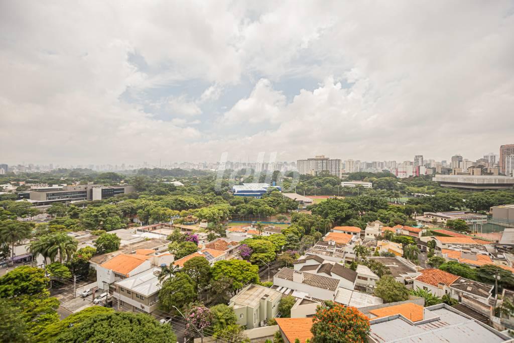 VISTA de Apartamento à venda, Padrão com 163 m², 3 quartos e 4 vagas em Indianópolis - São Paulo