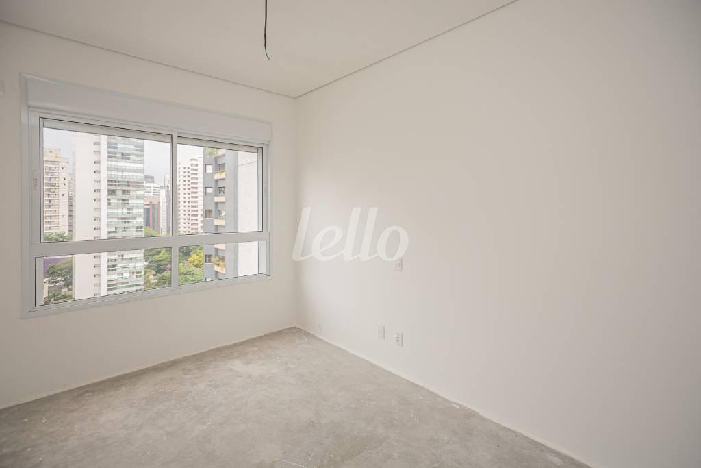SUITE 3 de Apartamento à venda, Padrão com 163 m², 3 quartos e 4 vagas em Indianópolis - São Paulo
