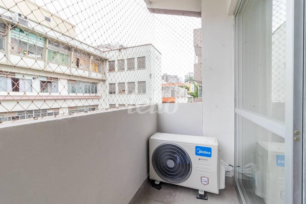 SACADA de Apartamento para alugar, Padrão com 49 m², 1 quarto e 1 vaga em Pinheiros - São Paulo