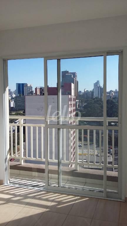 DORMITÓRIO de Apartamento à venda, Padrão com 30 m², 1 quarto e em Brás - São Paulo