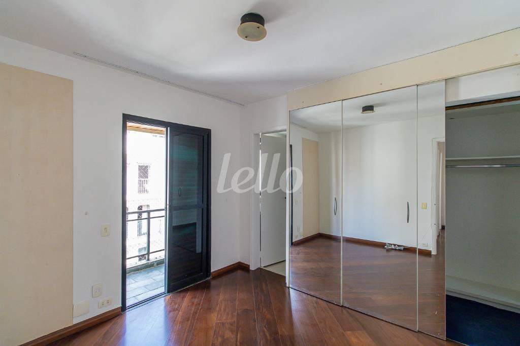 DORMITORIO 1 de Apartamento para alugar, Padrão com 100 m², 2 quartos e 1 vaga em Indianópolis - São Paulo