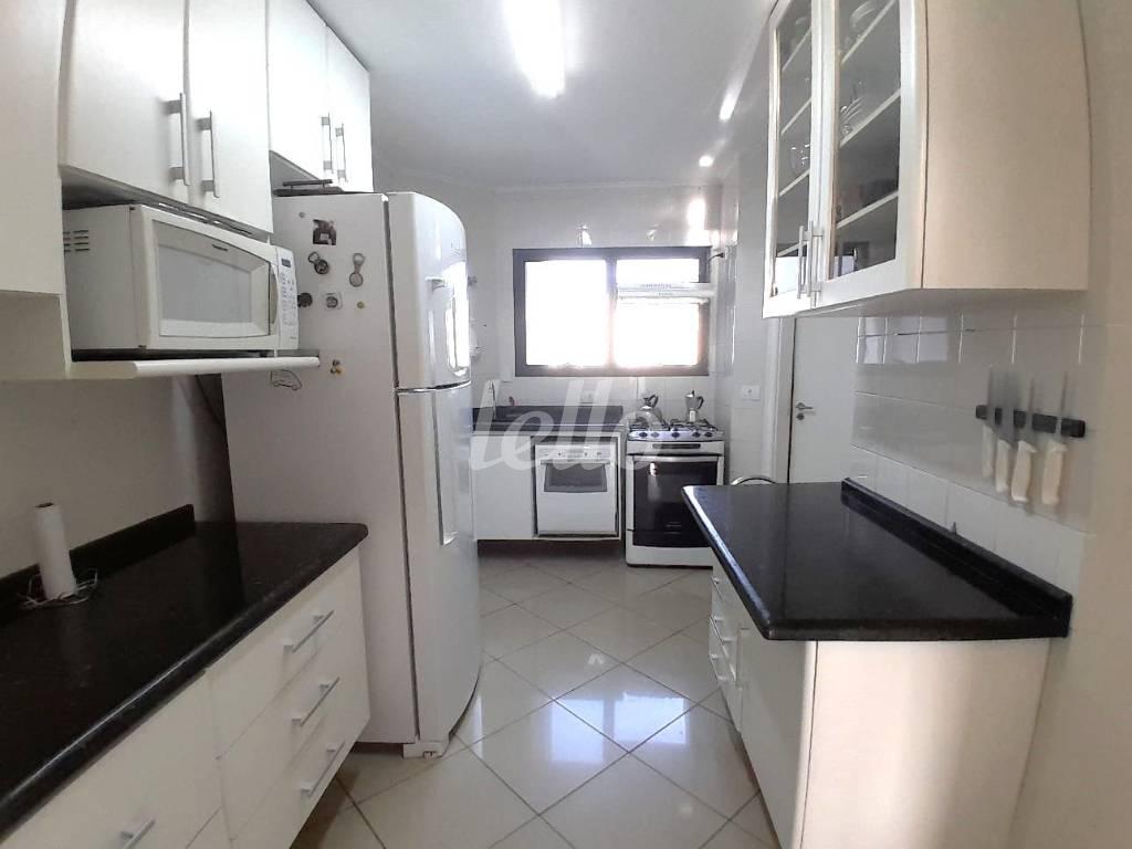COZINHA de Apartamento à venda, Padrão com 96 m², 3 quartos e 2 vagas em Vila Clementino - São Paulo