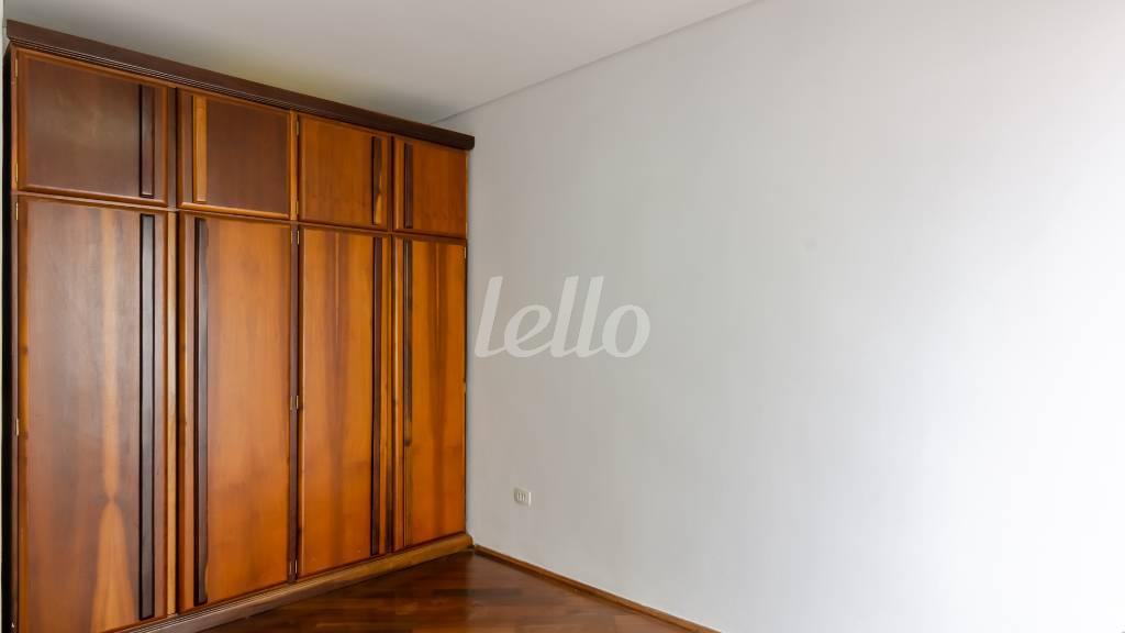 DORMITÓRIO 2 de Apartamento à venda, cobertura - Padrão com 134 m², 3 quartos e 2 vagas em Indianópolis - São Paulo