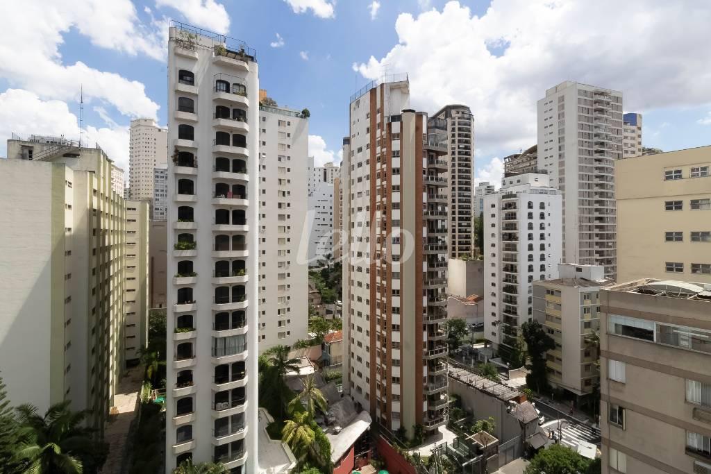 VISTA de Apartamento à venda, Padrão com 176 m², 3 quartos e 1 vaga em Santa Cecília - São Paulo