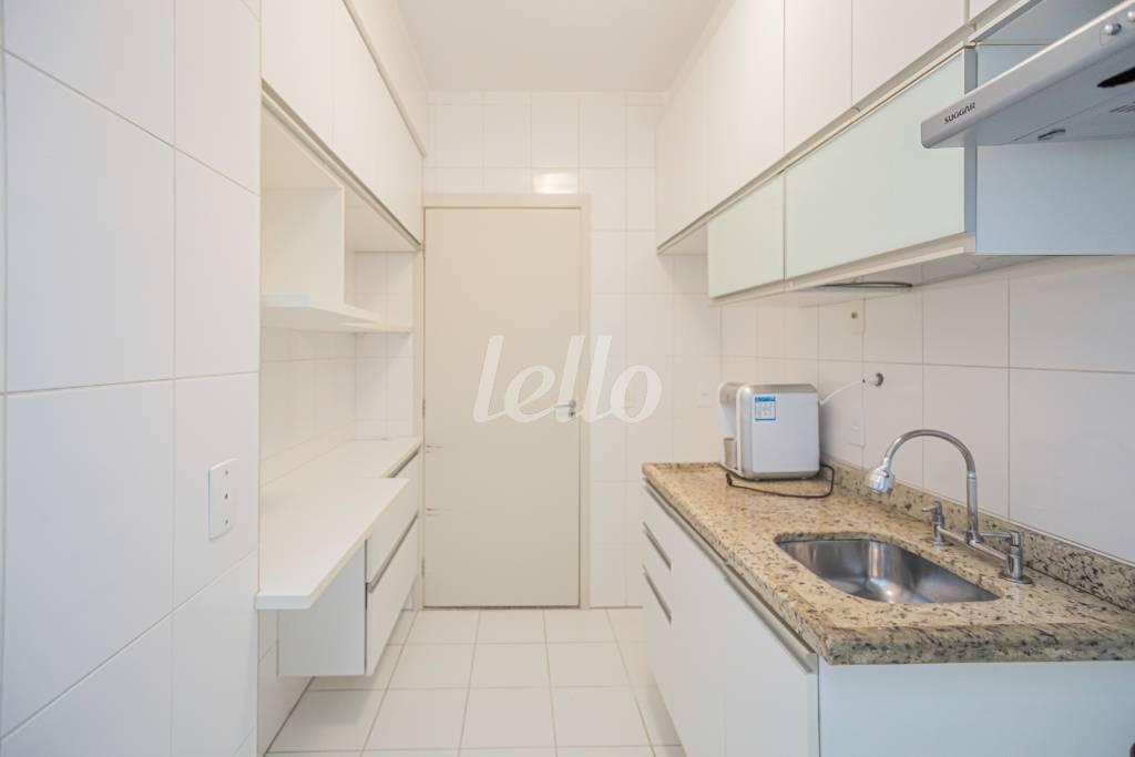 COZINHA de Apartamento para alugar, Padrão com 76 m², 3 quartos e 2 vagas em Vila Pompeia - São Paulo