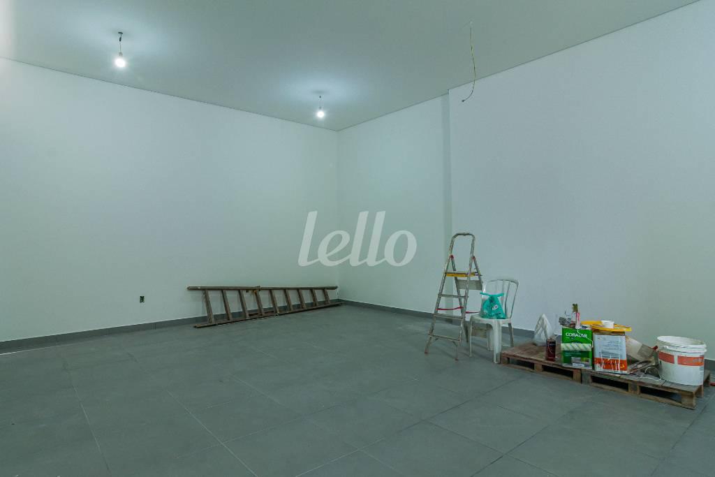 GARAGEM de Casa para alugar, sobrado com 150 m², e em Tucuruvi - São Paulo