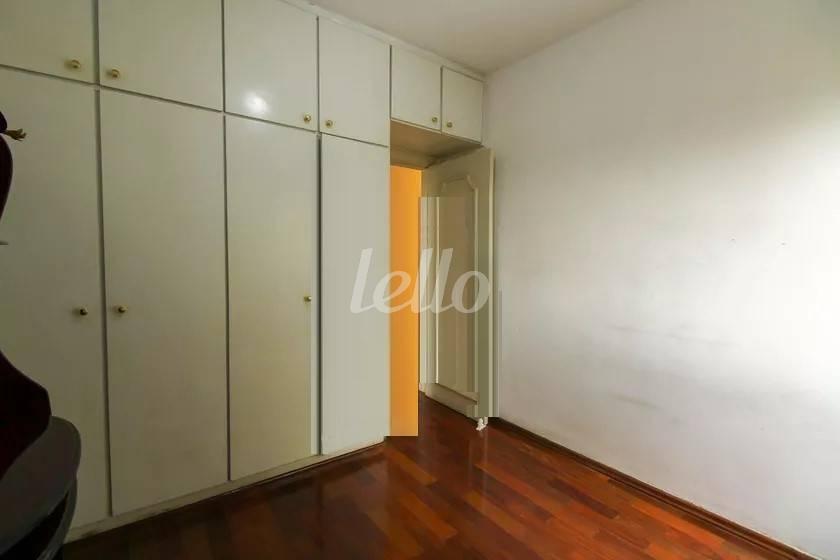 DORMITÓRIO de Apartamento à venda, Padrão com 62 m², 2 quartos e 1 vaga em Vila Carrão - São Paulo