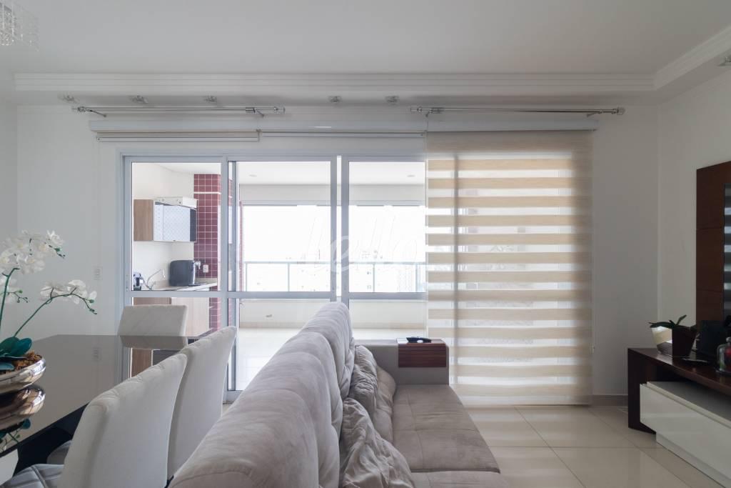 SALA de Apartamento à venda, Padrão com 134 m², 3 quartos e 3 vagas em Vila Carrão - São Paulo