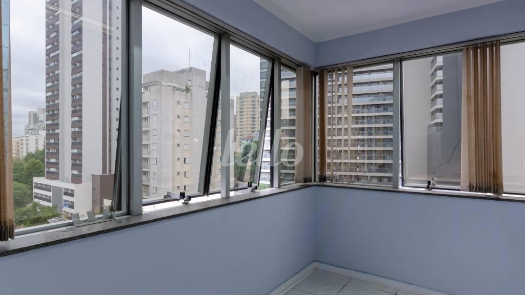 ESCRITORIO de Sala / Conjunto para alugar, Padrão com 50 m², e em Paraíso - São Paulo