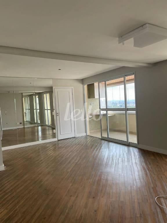 SALA de Apartamento à venda, Padrão com 111 m², 3 quartos e 3 vagas em Casa Branca - Santo André