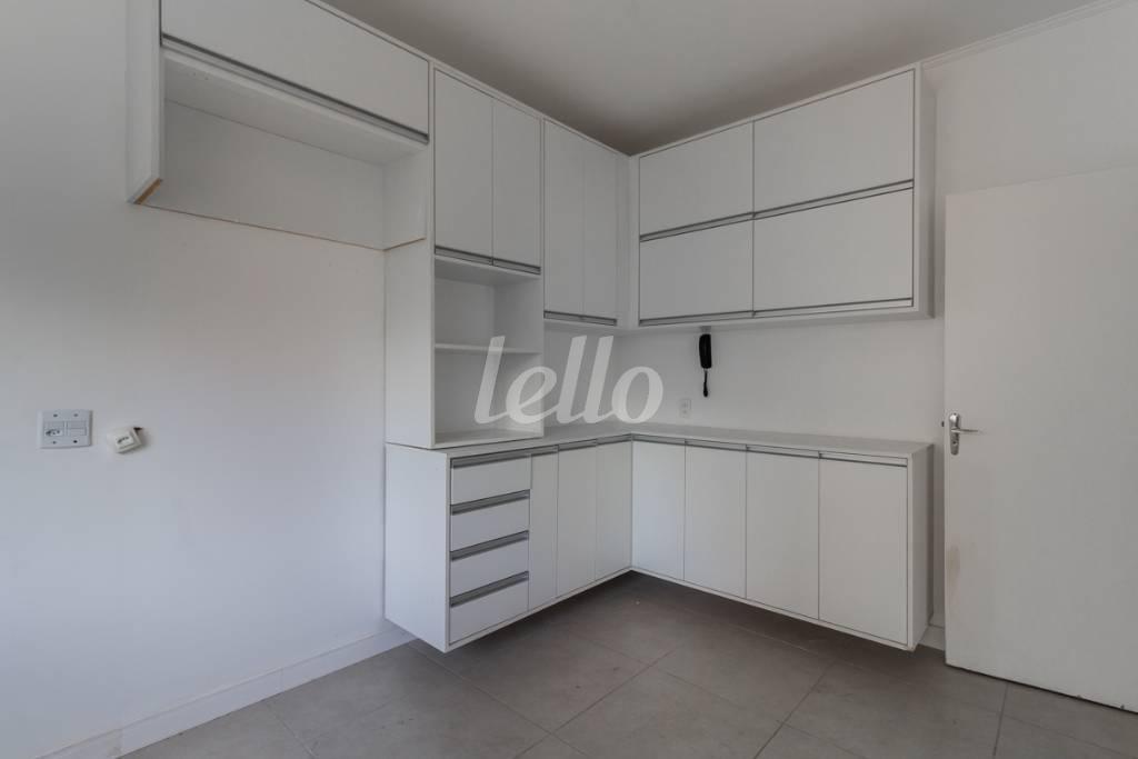 COZINHA de Apartamento para alugar, cobertura - Padrão com 180 m², 3 quartos e 1 vaga em Paraíso - São Paulo