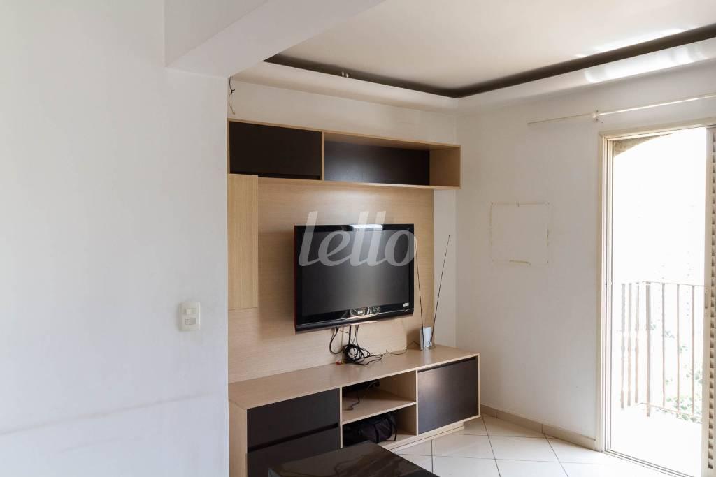 SALA de Apartamento à venda, Padrão com 82 m², 2 quartos e 2 vagas em Vila Pompeia - São Paulo