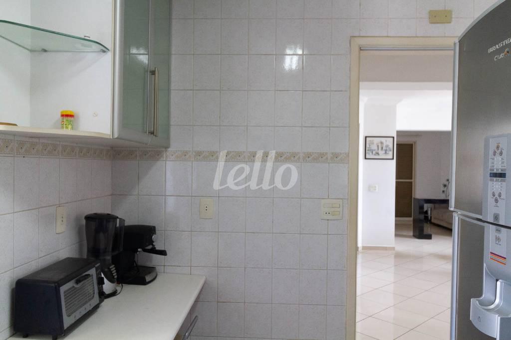 COZINHA de Apartamento à venda, Padrão com 82 m², 2 quartos e 2 vagas em Vila Pompeia - São Paulo