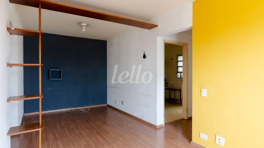 01SALA_001 de Apartamento para alugar, Padrão com 50 m², 1 quarto e 1 vaga em Saúde - São Paulo