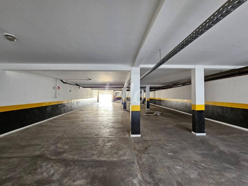 GARAGEM de Prédio Comercial para alugar, Monousuário com 1160 m², e 25 vagas em Chácara Seis de Outubro - São Paulo