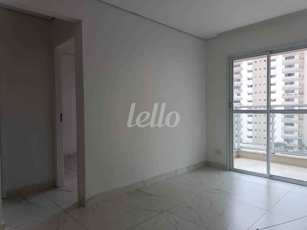SALA 2 AMBIENTES de Apartamento à venda, Padrão com 35 m², 1 quarto e 1 vaga em Vila Regente Feijó - São Paulo