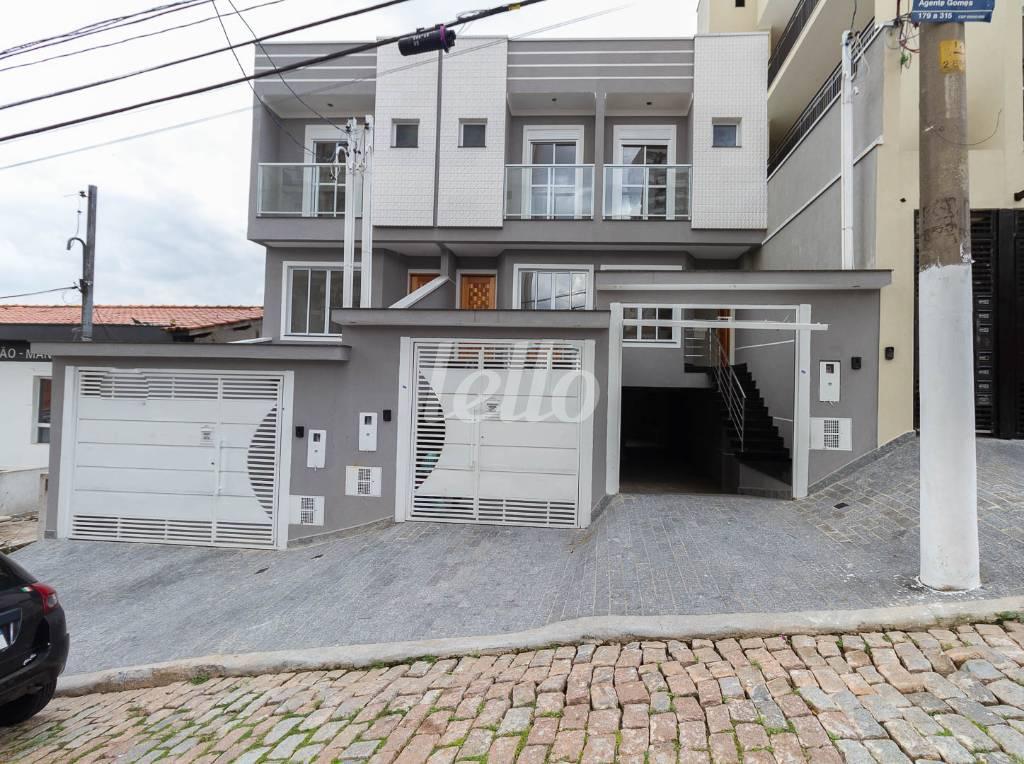 FACHADA de Casa à venda, sobrado com 145 m², 3 quartos e 3 vagas em Jardim São Paulo - São Paulo