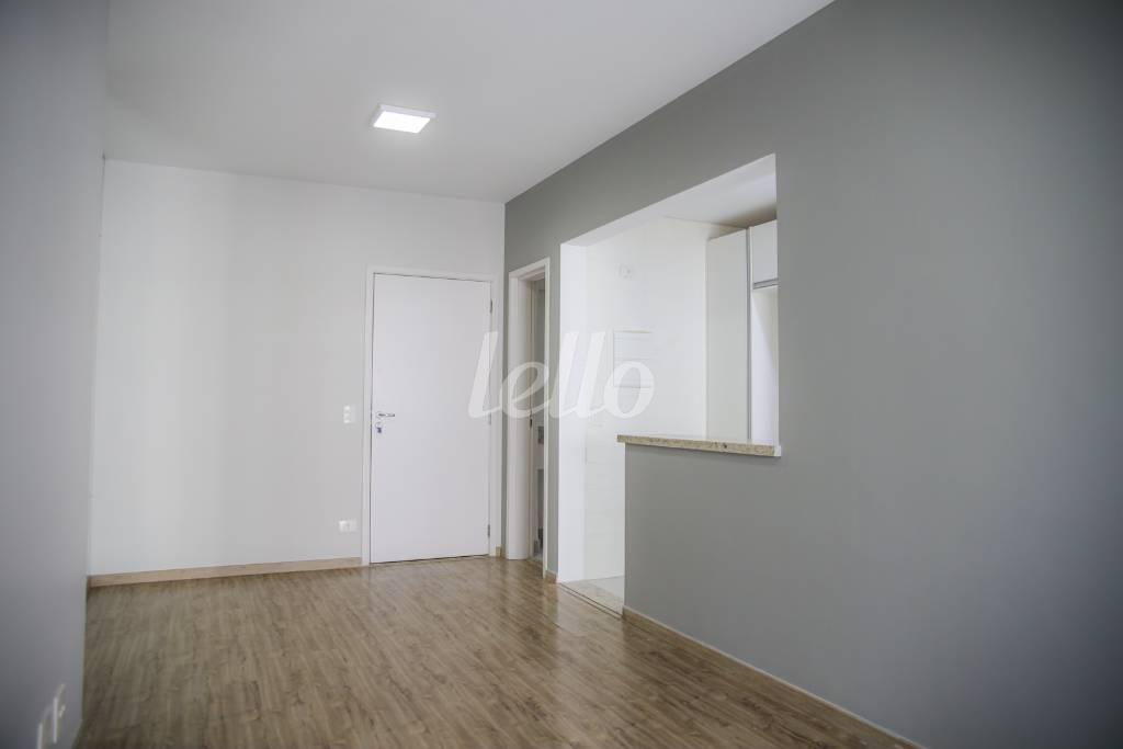 1SALA de Apartamento para alugar, Padrão com 75 m², 2 quartos e 2 vagas em Barcelona - São Caetano do Sul
