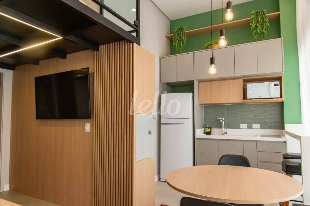 COZINHA de Apartamento para alugar, Padrão com 30 m², 1 quarto e em Vila Mariana - São Paulo