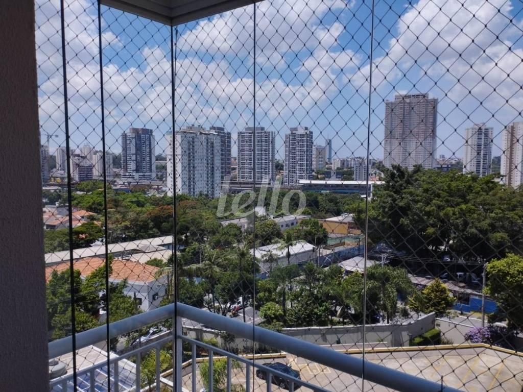 SACADA de Apartamento para alugar, Padrão com 63 m², 2 quartos e 1 vaga em Vila Santa Clara - São Paulo