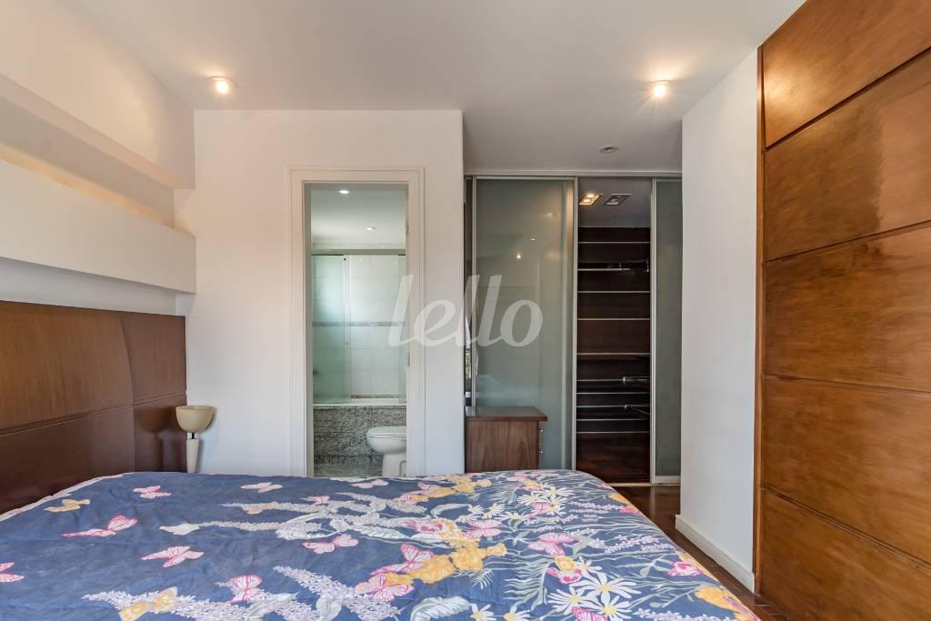 SUITE 1 de Apartamento à venda, Padrão com 142 m², 3 quartos e 3 vagas em Planalto Paulista - São Paulo