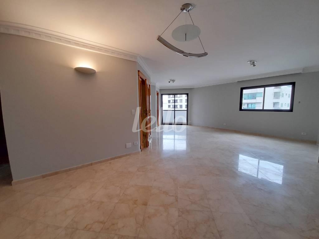 SALA de Apartamento à venda, cobertura - Padrão com 289 m², 3 quartos e 5 vagas em Santana - São Paulo