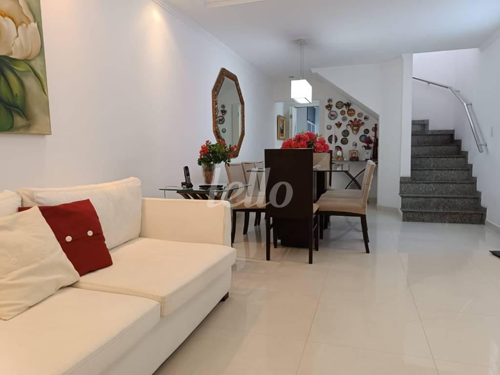 SALA 2 AMBIENTES de Casa à venda, sobrado com 150 m², 3 quartos e 2 vagas em Vila Carrão - São Paulo