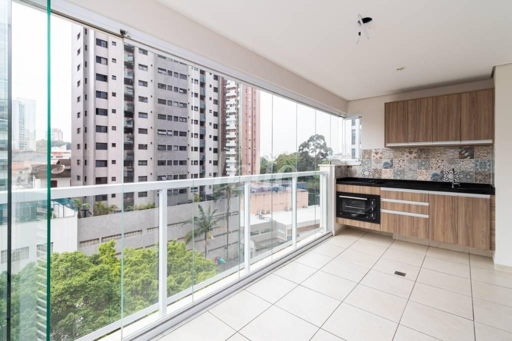 VARANDA de Apartamento à venda, Padrão com 54 m², 1 quarto e 1 vaga em Vila Regente Feijó - São Paulo