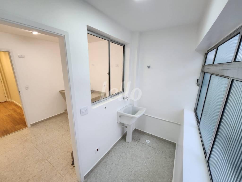 ÁREA DE SERVIÇO de Apartamento à venda, Padrão com 43 m², 1 quarto e 1 vaga em Vila Mariana - São Paulo