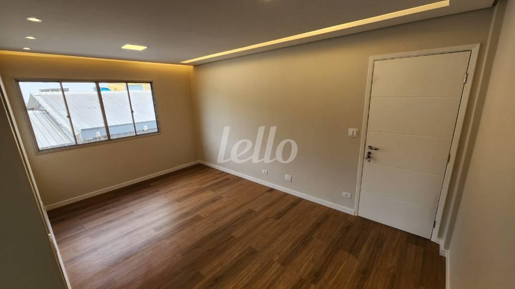 SALA de Apartamento à venda, Padrão com 43 m², 1 quarto e 1 vaga em Vila Mariana - São Paulo