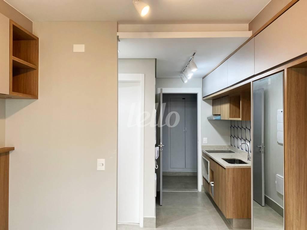 COZINHA de Apartamento para alugar, Padrão com 23 m², 1 quarto e em Bela Vista - São Paulo