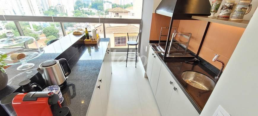VARANDA GOURMET de Apartamento à venda, Padrão com 104 m², 3 quartos e 2 vagas em Vila Mariana - São Paulo