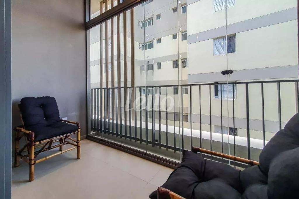 VARANDA de Apartamento para alugar, Padrão com 25 m², e em Vila Mariana - São Paulo