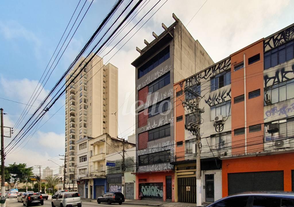 FACHADA de Sobreloja para alugar, Padrão com 240 m², e em Ipiranga - São Paulo