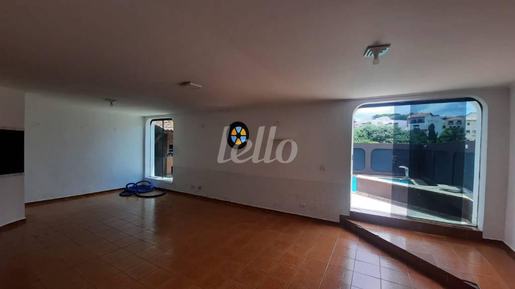 SALÃO FESTAS de Casa à venda, assobradada com 280 m², 4 quartos e 4 vagas em Jardim Franca - São Paulo