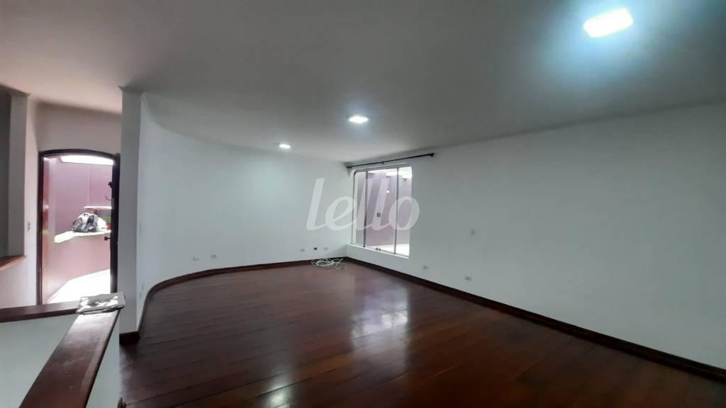SALA ESTAR de Casa à venda, assobradada com 280 m², 4 quartos e 4 vagas em Jardim Franca - São Paulo