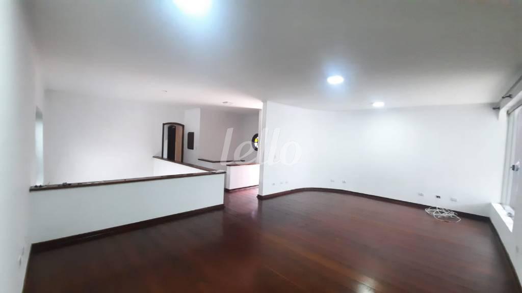 SALA ESTAR de Casa à venda, assobradada com 280 m², 4 quartos e 4 vagas em Jardim Franca - São Paulo