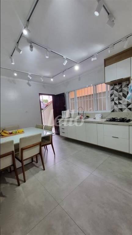F de Casa à venda, sobrado com 130 m², 4 quartos e 2 vagas em Chácara do Encosto - São Paulo