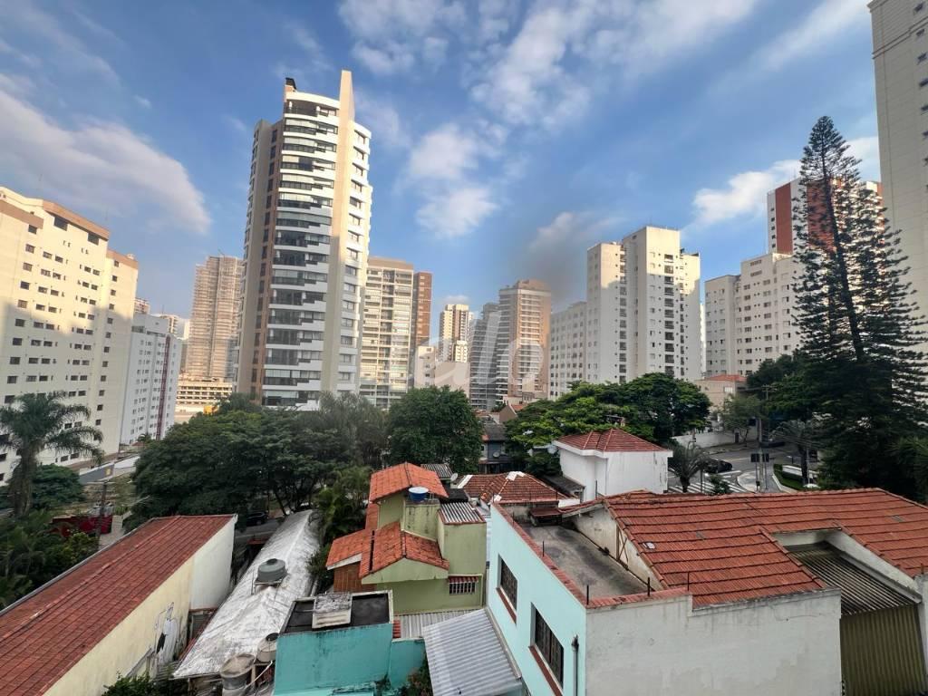 VISTA EXTERNA de Apartamento à venda, Padrão com 182 m², 4 quartos e 2 vagas em Perdizes - São Paulo