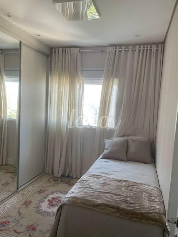 DORMITÓRIO de Apartamento à venda, Padrão com 150 m², 3 quartos e 3 vagas em Vila Gilda - Santo André