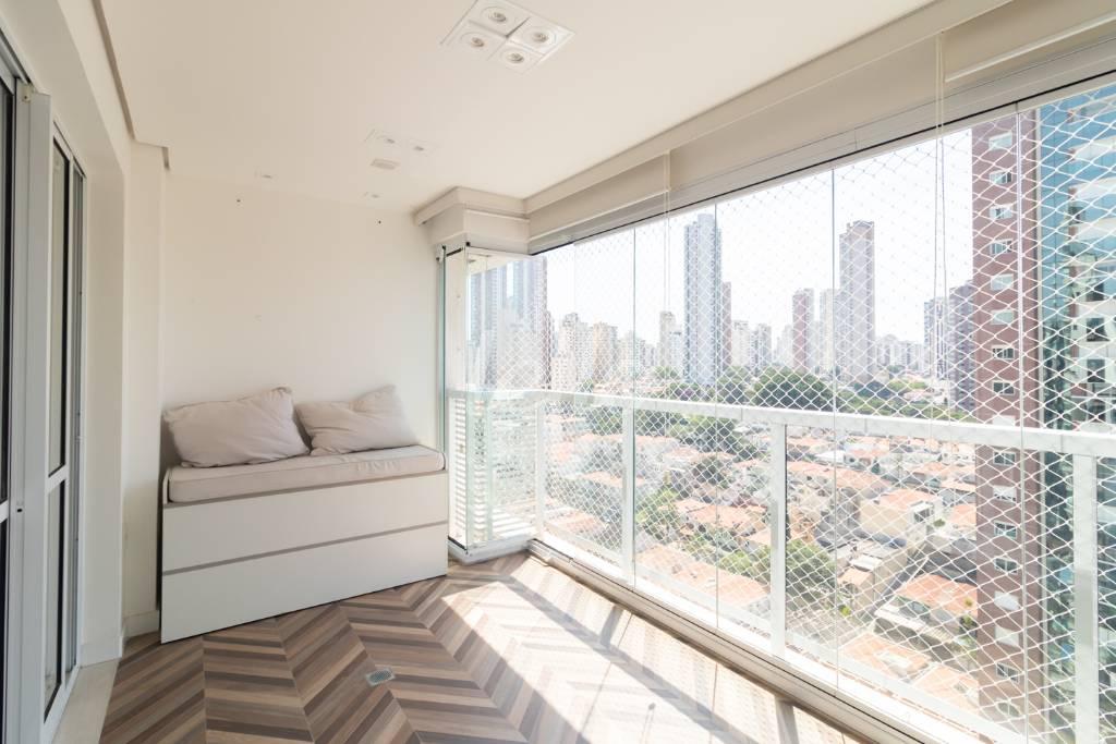 VARANDA de Apartamento à venda, Studio com 52 m², 1 quarto e 1 vaga em Vila Regente Feijó - São Paulo