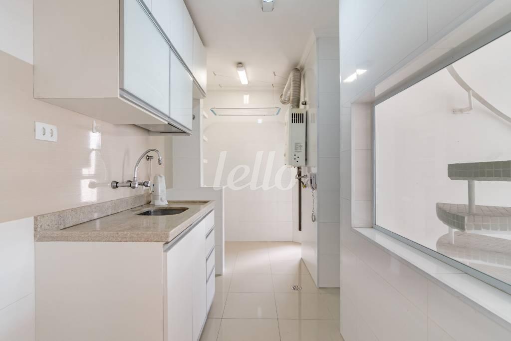 COZINHA de Apartamento para alugar, Duplex com 84 m², 1 quarto e 2 vagas em Indianópolis - São Paulo