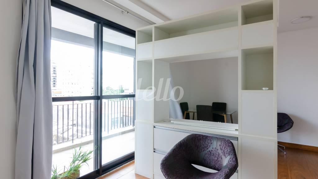 DORMITORIO de Apartamento para alugar, Padrão com 40 m², 1 quarto e 1 vaga em Saúde - São Paulo