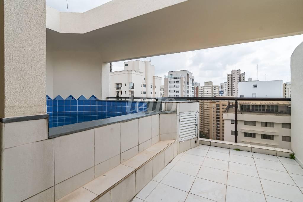 COBERTURA de Apartamento para alugar, Duplex com 84 m², 1 quarto e 2 vagas em Indianópolis - São Paulo