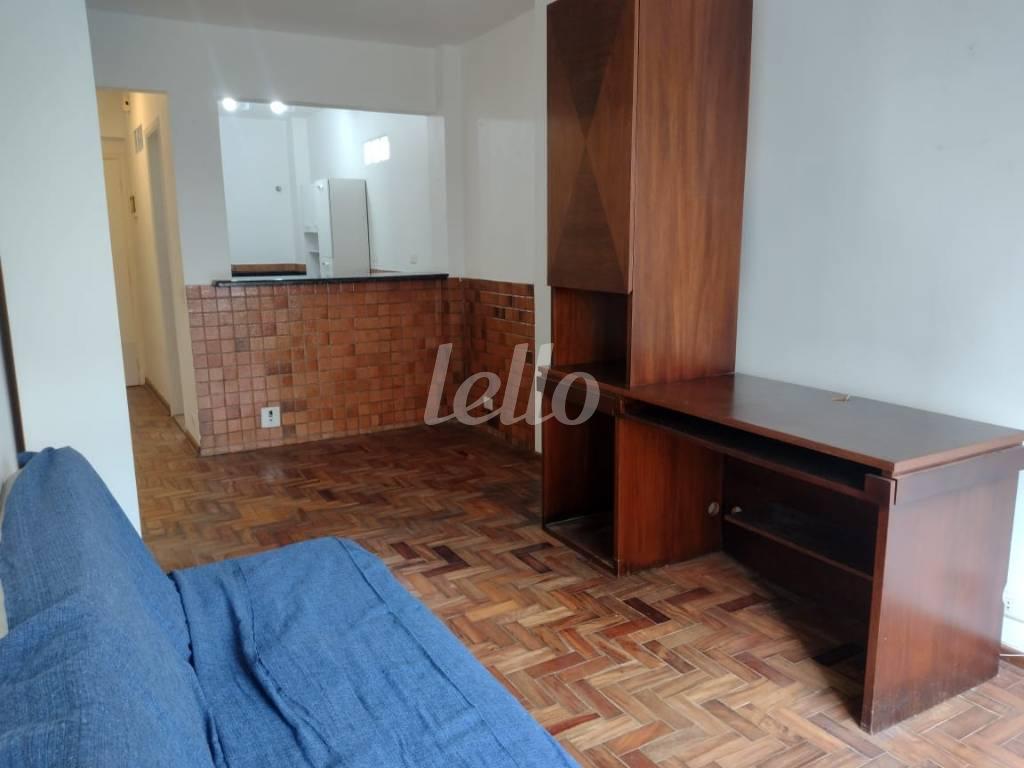 SALA de Apartamento à venda, Padrão com 55 m², 1 quarto e em Jardim Paulista - São Paulo