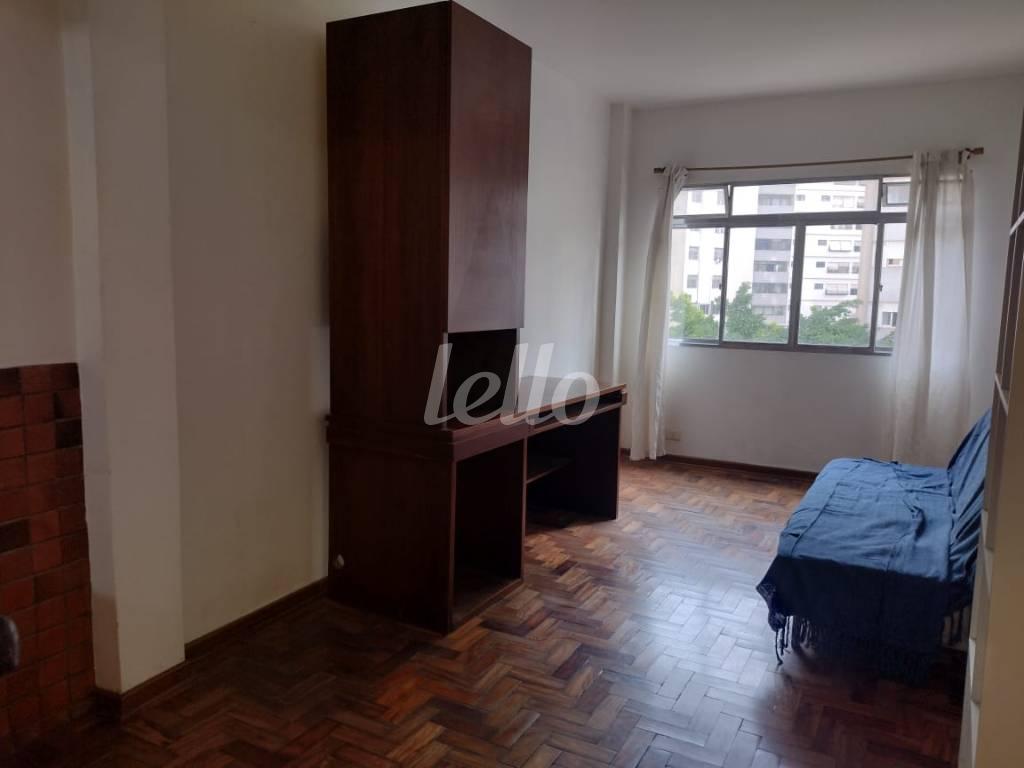 SALA de Apartamento à venda, Padrão com 55 m², 1 quarto e em Jardim Paulista - São Paulo