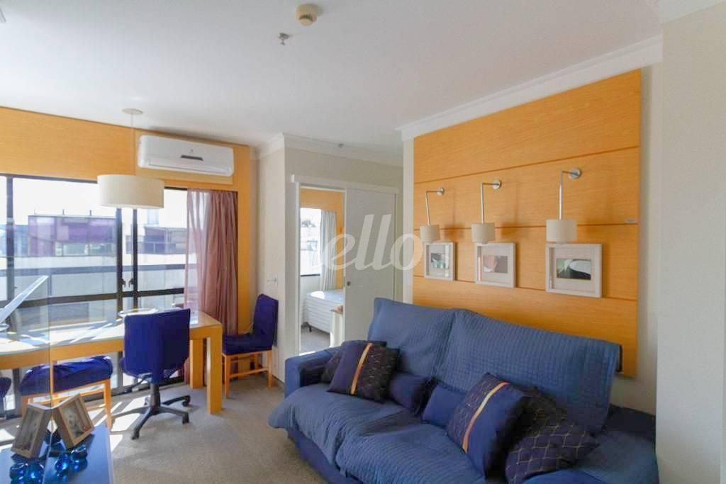 LIVING de Apartamento à venda, Padrão com 45 m², 2 quartos e 1 vaga em Nova Piraju - São Paulo
